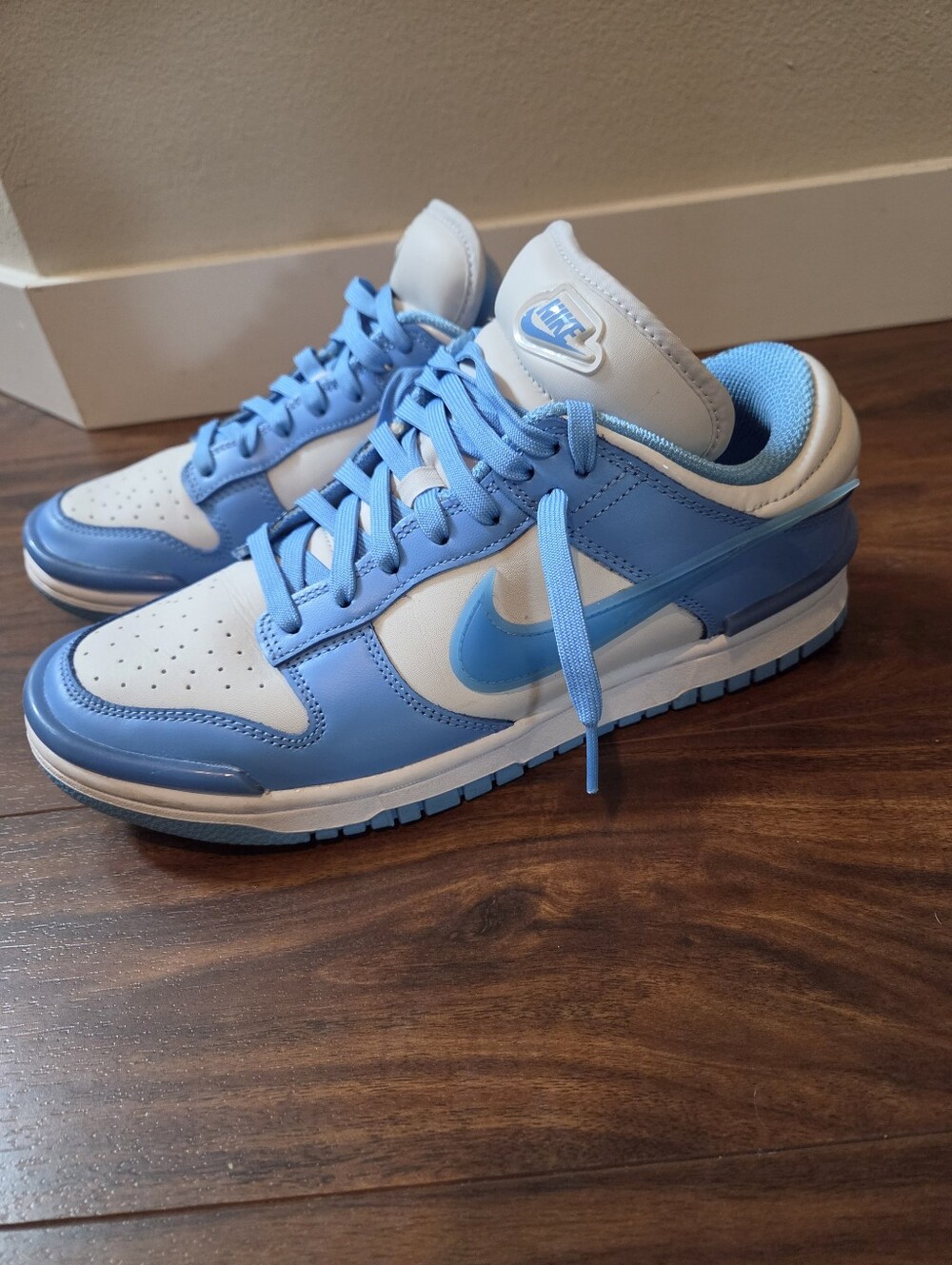 Women's Nike Dunk Low Twist University Blue Size 10 DZ2794-002